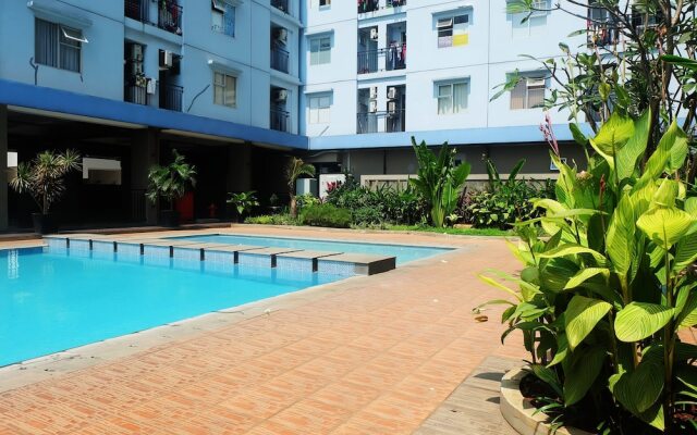 Simply Minimalist Studio at Green Park View Apartment