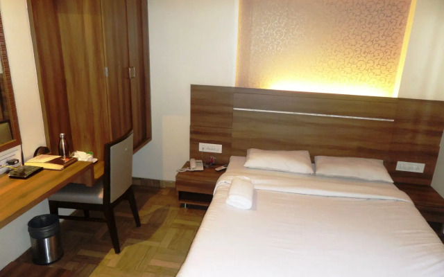 Hotel Rajvikas Residency