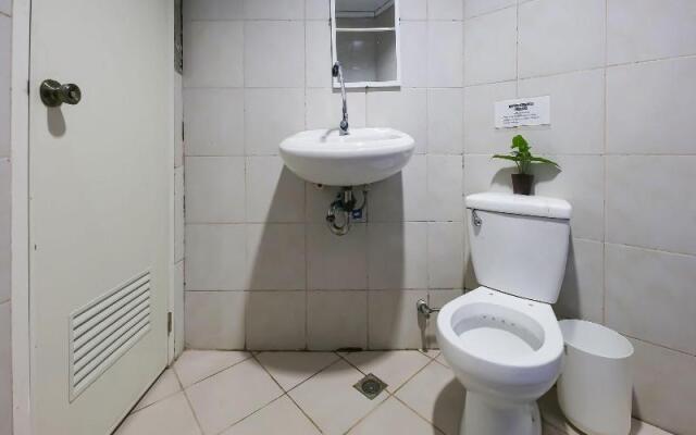 OYO 809 Crowne One Condo (Vaccinated Staff)
