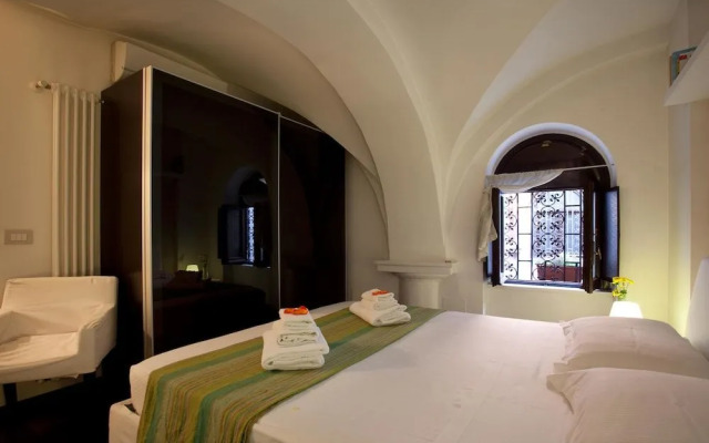 Colosseum Secret Apartment