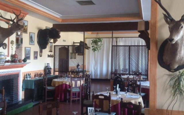 Hotel Restaurante La Yedra
