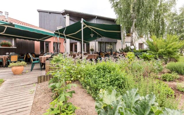 Hôtel Restaurant La Tour