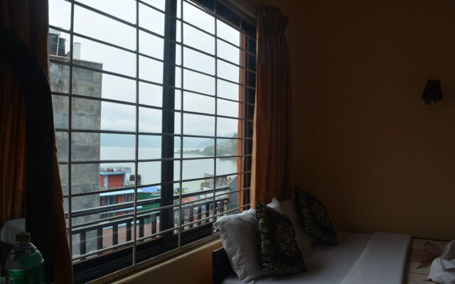 Hotel Direction Pokhara