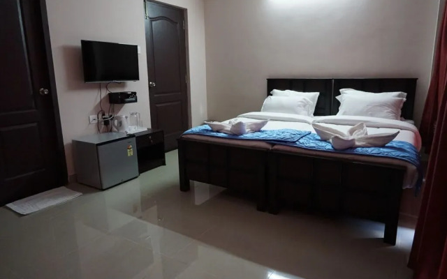 Solitaire Service Apartments
