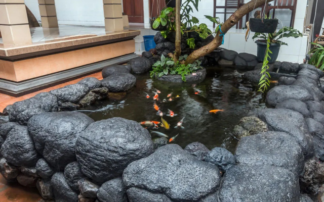 ZenRooms Seminyak Gang Rahayu