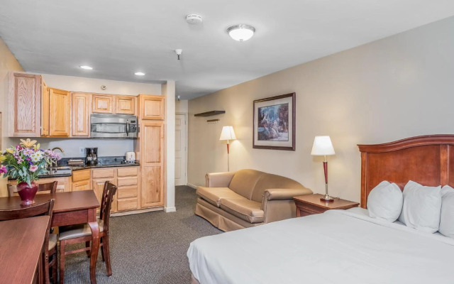Sweetwater Lift Lodge