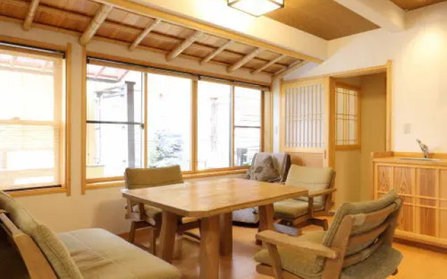 Kusatsu Onsen EKINARIYA RYOKAN