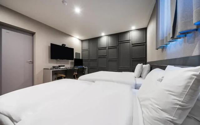 Ulsan Samsan Hotel Raon