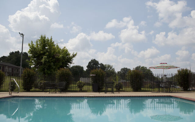 Ramada Limited Jackson