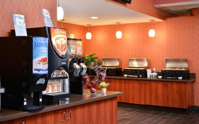 Best Western Plus Stovall's Inn