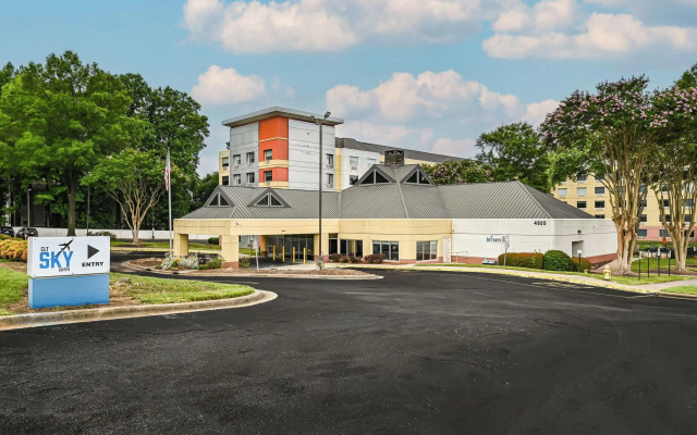 CLT Sky Suites