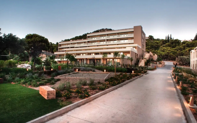 Eden Beach Hotel Club Attica