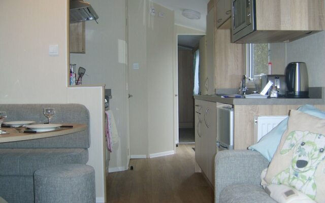 Cosy Holiday Home in Cardigan With Garden