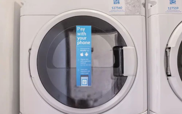 204 Stylish King Bed Suite