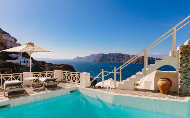 Oia Mare Villas