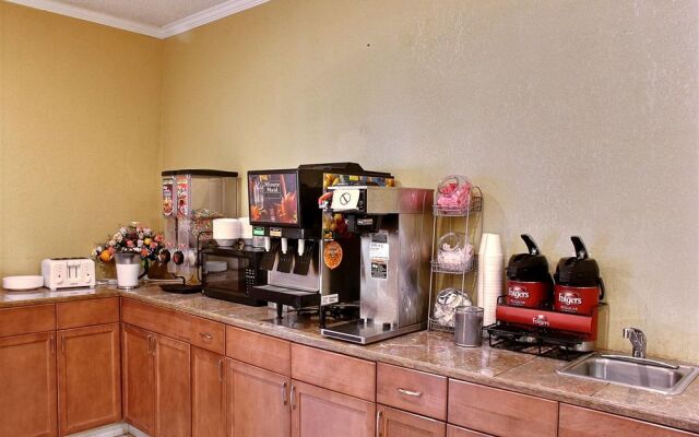 Americas Best Value Inn-Niagara Falls