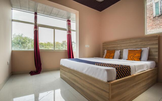 Hotel Hi Tech by OYO Rooms