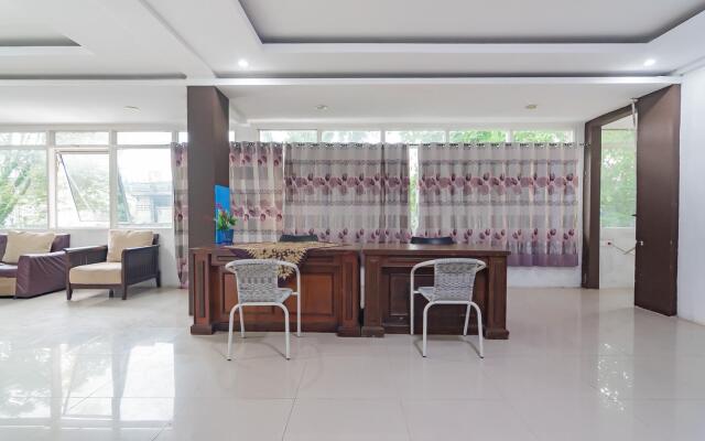 RedDoorz Plus @ Ruko Klandasan Ulu