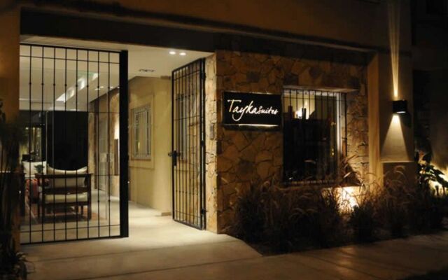 Tayka Hotel