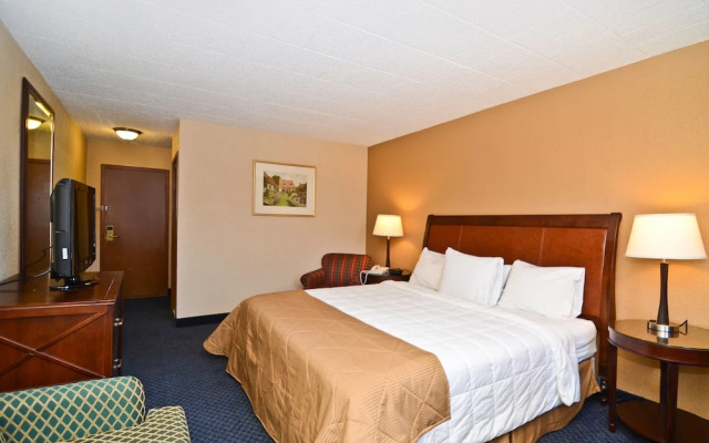 Clarion Hotel And Pocono Resort