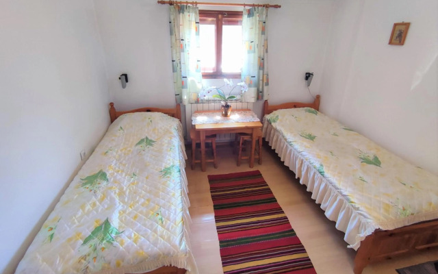 Къща Чолаков и син - стаи за гости