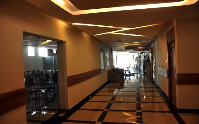 Hotel SDM Golden Tower