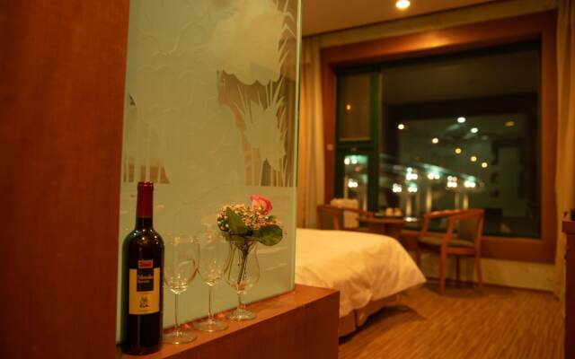 Evergreen Tourist Hotel