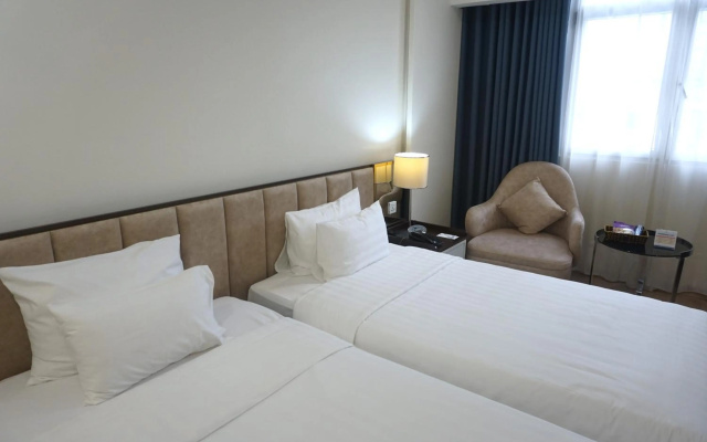 Bao Son International Hotel – Guest Rooms – Hanoi