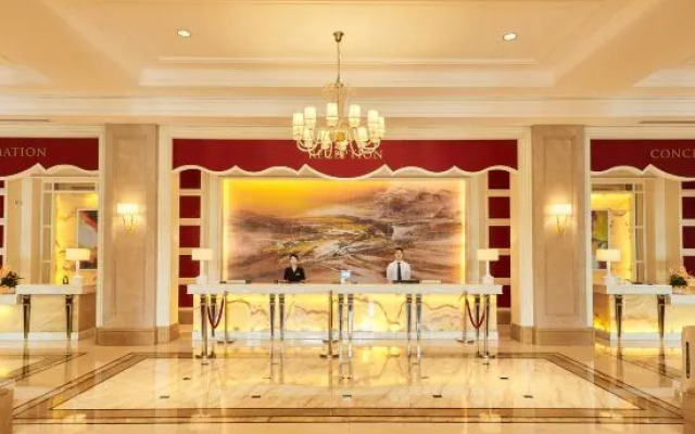 Howard Johnson Huadu Plaza