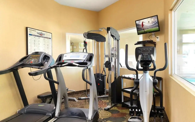 Crystal Inn Hotel & Suites Salt Lake City