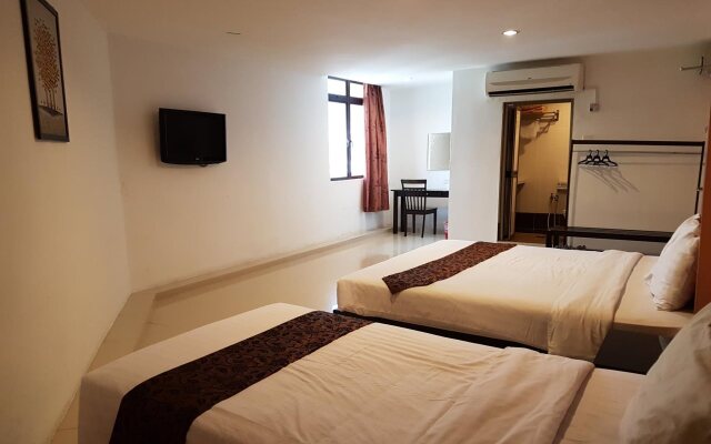 Coco Town Inn