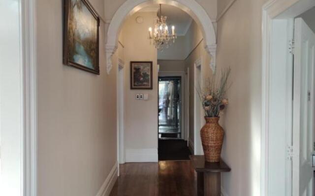 City Centre Superior Villa 3 large Double bedrooms