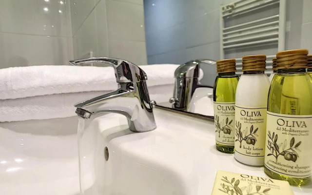 Nice Booking - Royal Luxembourg Piscine