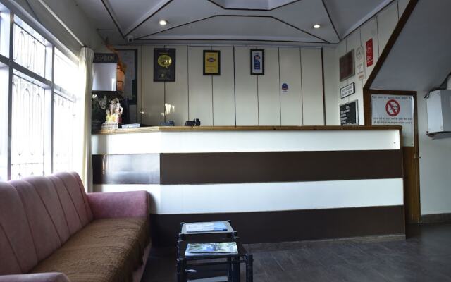 Itsy Hotels Crystal Palace Shimla With Valley View