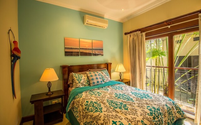 Macaws Ocean Club #8 - 2 Br Condo