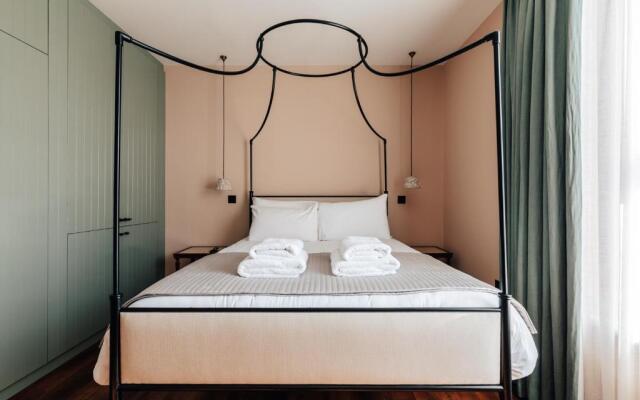 Redland Suites - Apartment 5