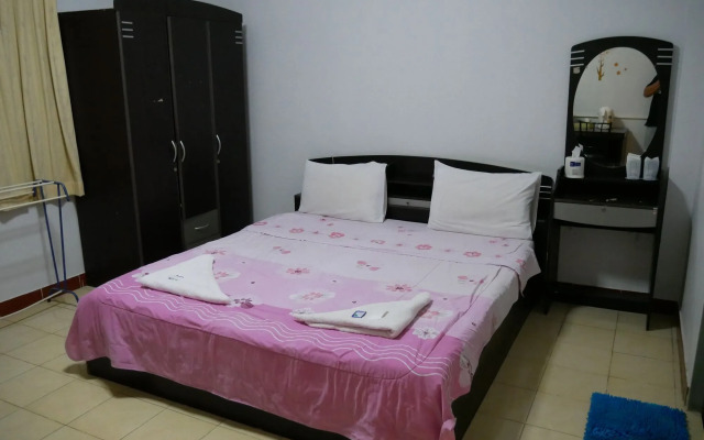 Phuttipong Apartment