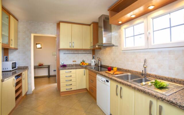 House Nadine Calpe/Calp