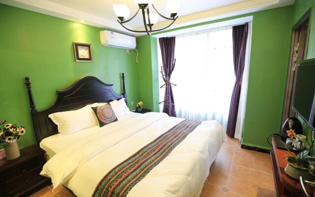 The Time On the Cloud Theme Inn