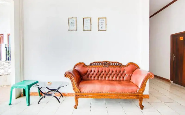 OYO 91063 Kost Bunga