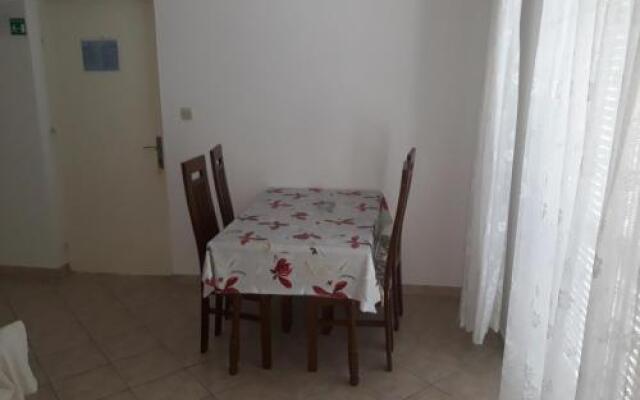 Apartments Beg