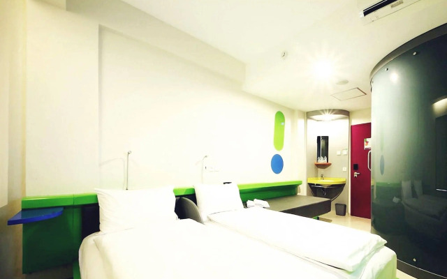 POP! Hotel Airport Jakarta