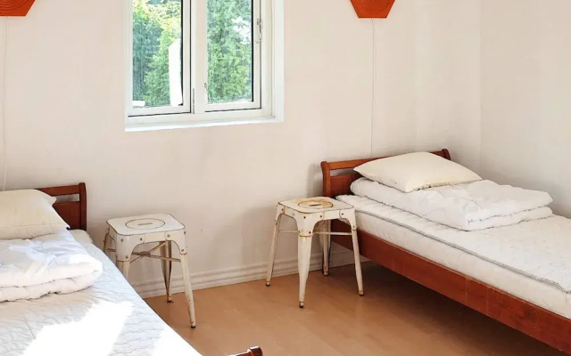 6 Person Holiday Home in Kettinge