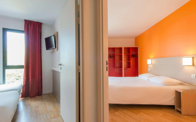 Première Classe La Rochelle Centre - Les Minimes