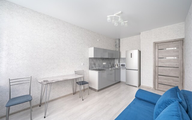 Сон и Душ на Азина