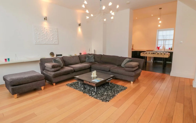 2 The Reformed Church