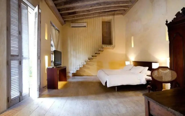 Casa Pombo 102