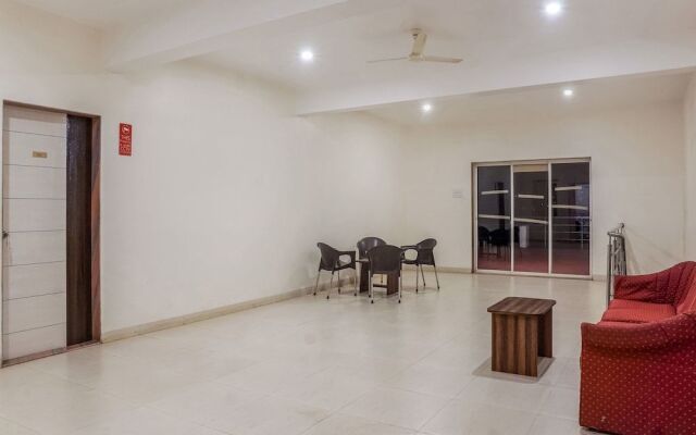 OYO 25095 Hotel Valley View Residency