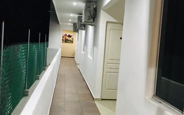 Edificio 8 - Cerca de Parques y 5ta Avenida
