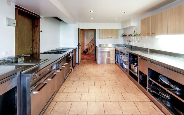 Modern Apartment in Hopfgarten im Brixental With Sauna